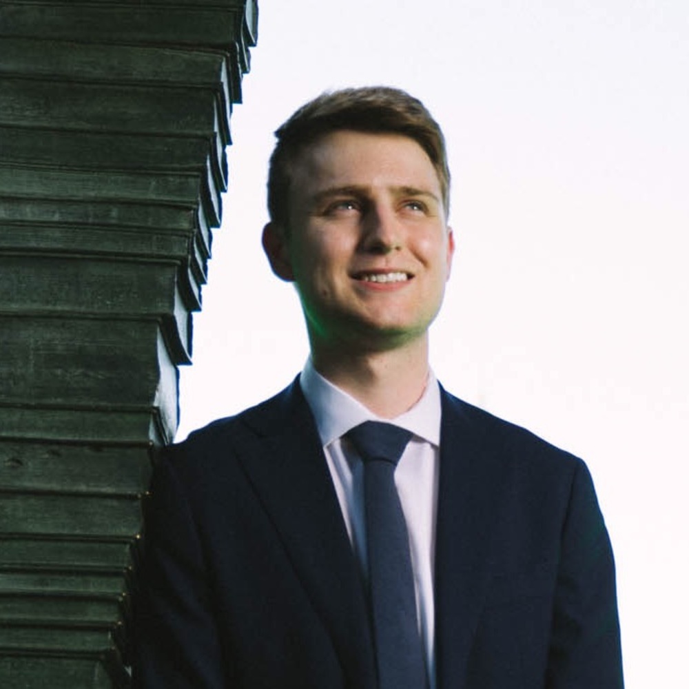 Meet your Posher, Justin